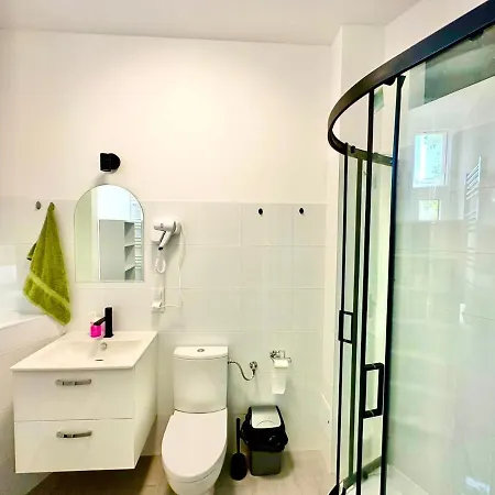 Atlas' House بوزنان