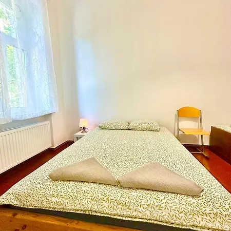 Vandrarhem Atlas' House