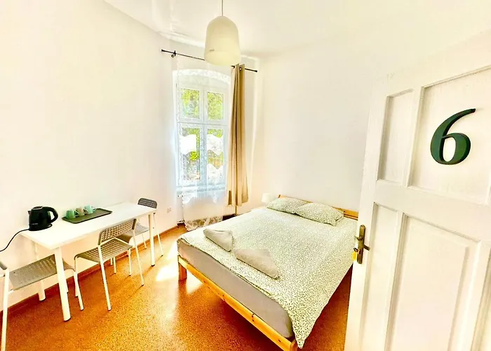 Hostal Atlas' House Poznan